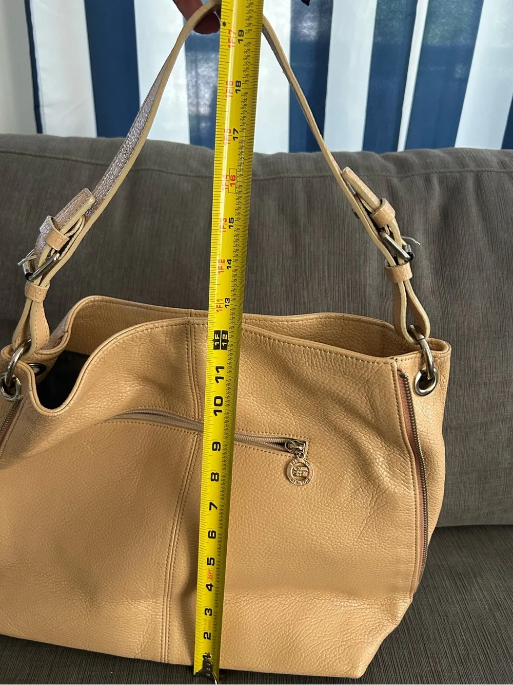 LIE TON Italy Beige Pebble Leather Slouchy Hobo Shoulder Bag Convertible